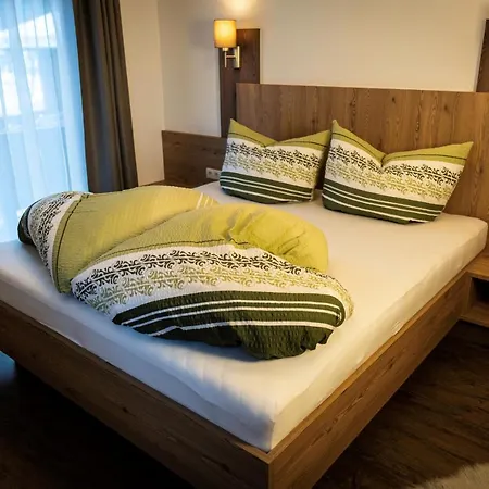 Steinmueller Apartman *